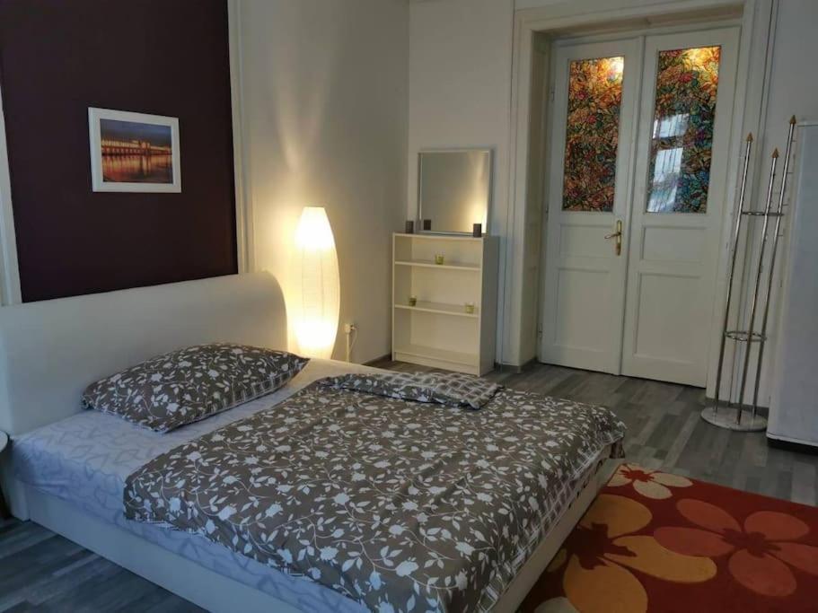 Szeged Apartment Экстерьер фото